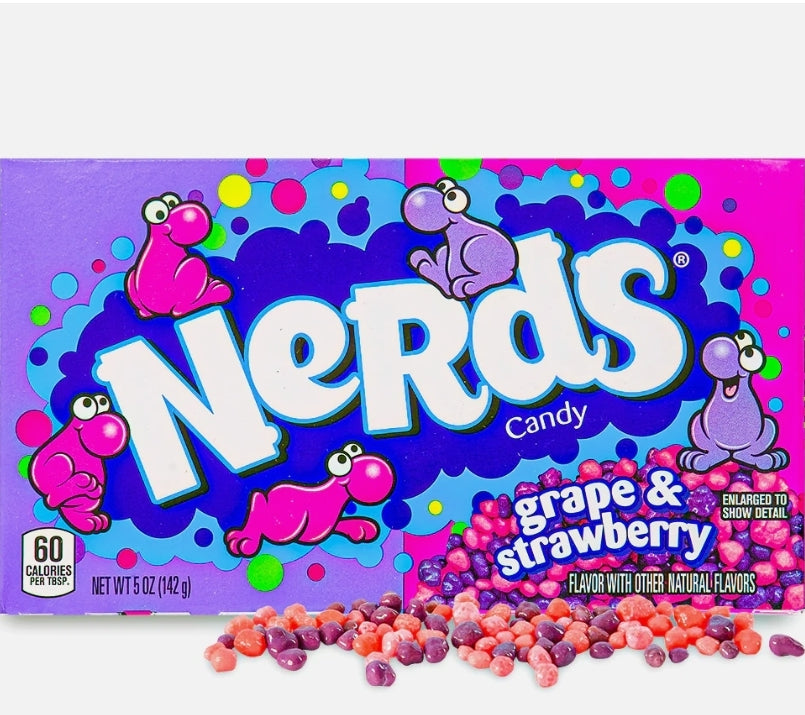 Nerds Grape & Strawberry theater box(142g)